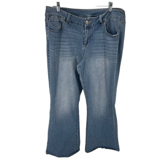 Lane Bryant Women's boot Cut Slim Leg Denim Size 16 - Picture 5 of 12